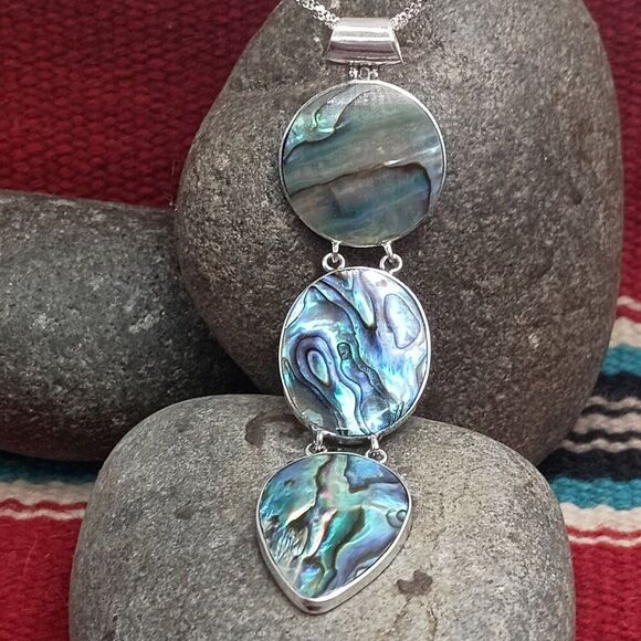 Abalone Shell Pendant Drop Necklace Triple Teardrop Circle Design Chain Sterling - Picture 3 of 8